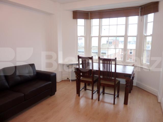 			Rent inclusive of heating and hot water!, 3 Bedroom, 1 bath, 1 reception Flat			 Queensway, QUEENSWAY